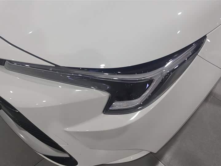 Фото 5 - Toyota Levin