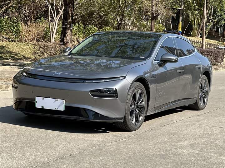 Фото 1 - XPeng P7