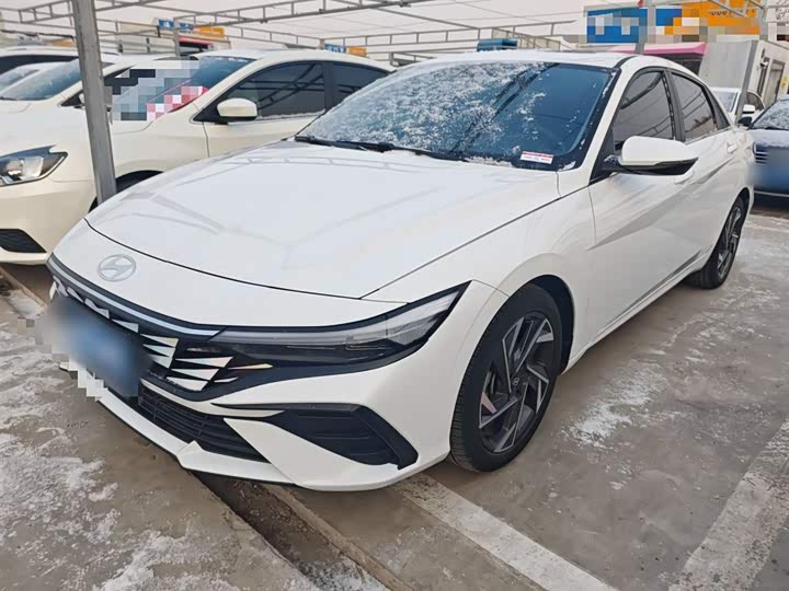 Фото 2 - Hyundai Elantra N line