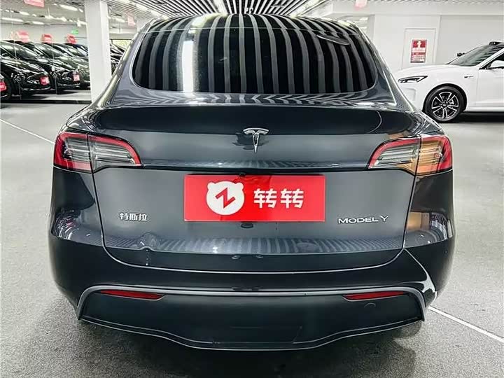 Фото 5 - Tesla Model Y