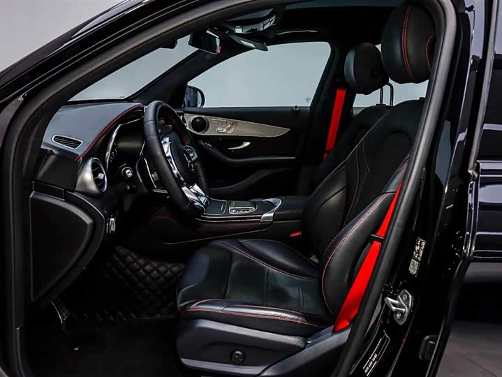 Фото 9 - Mercedes-Benz GLC-Class AMG