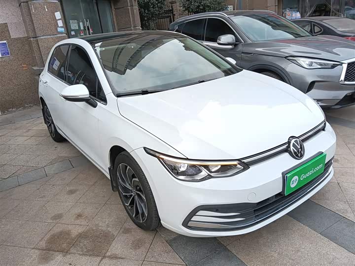 Фото 4 - Volkswagen Golf