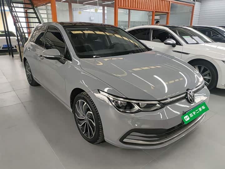 Фото 4 - Volkswagen Golf