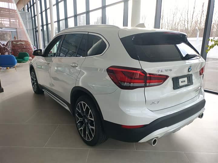 Фото 5 - BMW X1