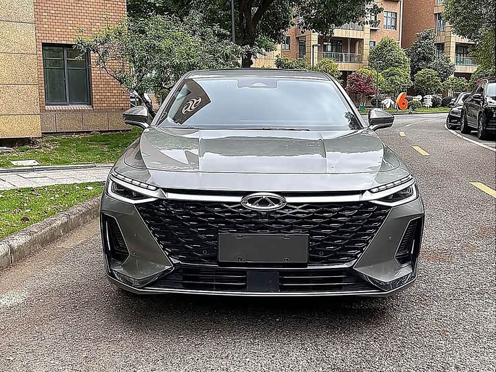 Фото 2 - Chery Arrizo 8