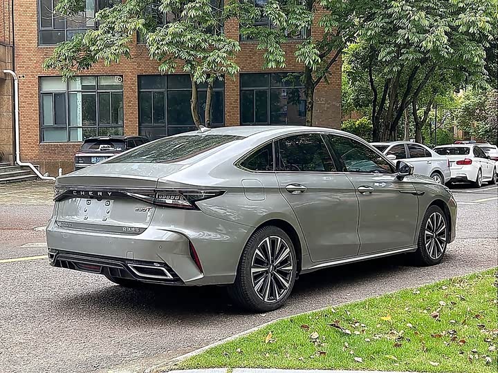 Фото 4 - Chery Arrizo 8