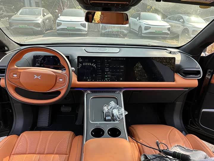 Фото 8 - XPeng G9