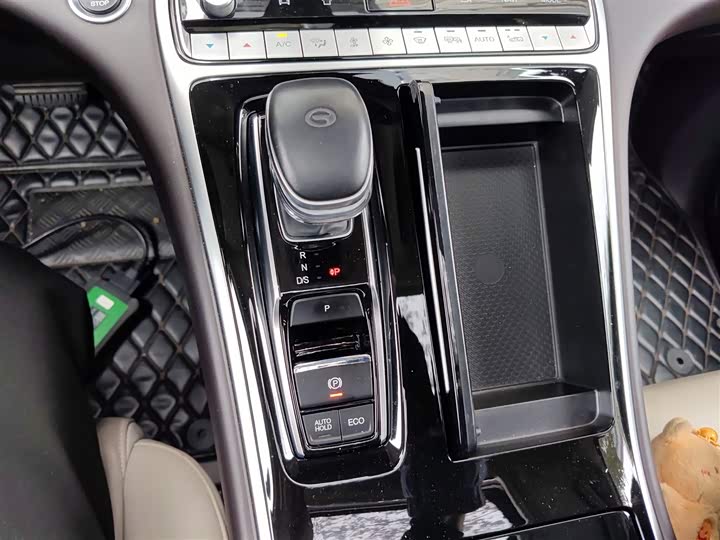 Фото 9 - GAC Trumpchi M8