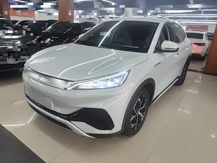 Фото 2 - BYD Yuan Plus