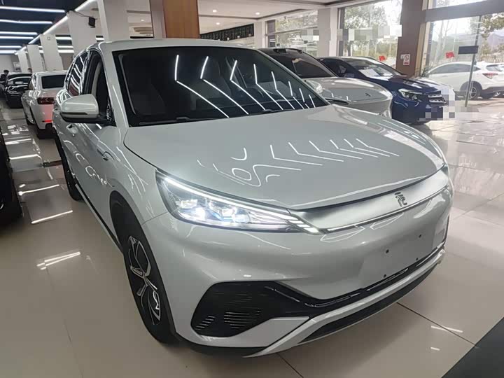 Фото 4 - BYD Yuan Plus