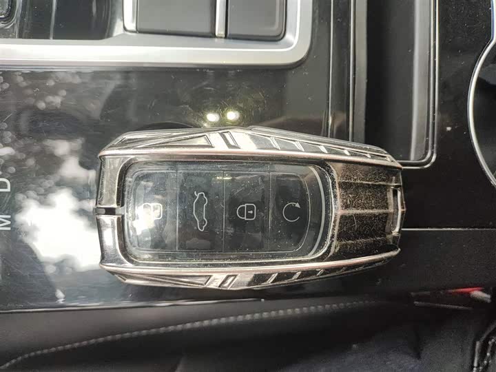 Фото 9 - Chery Tiggo 8