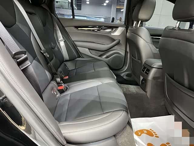 Фото 7 - Cadillac CT5