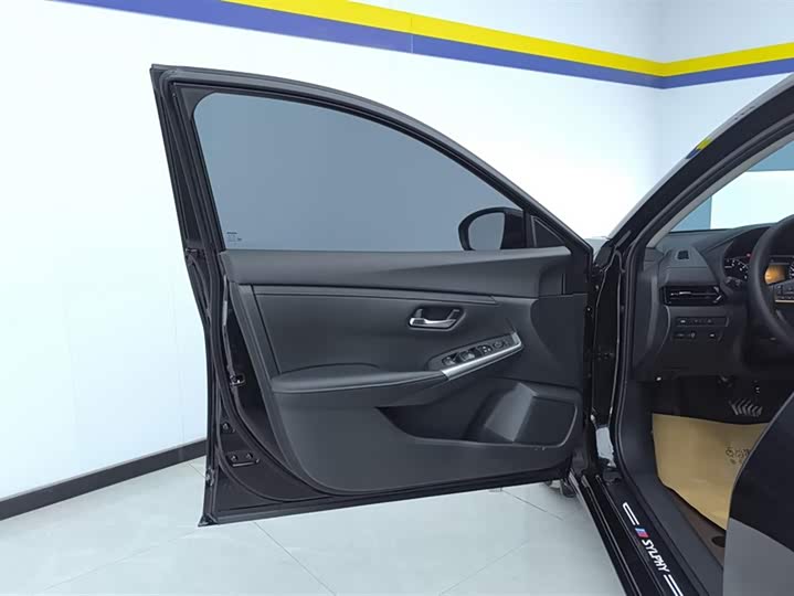 Фото 7 - Nissan Sylphy