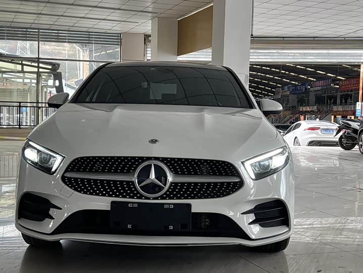 Фото 2 - Mercedes-Benz A-Class