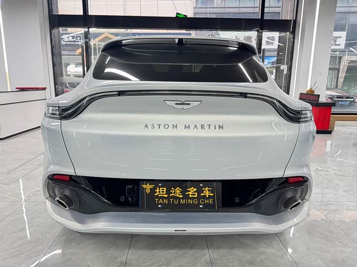 Фото 5 - Aston Martin DBX