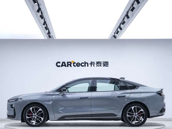 Фото 3 - Ford Mondeo