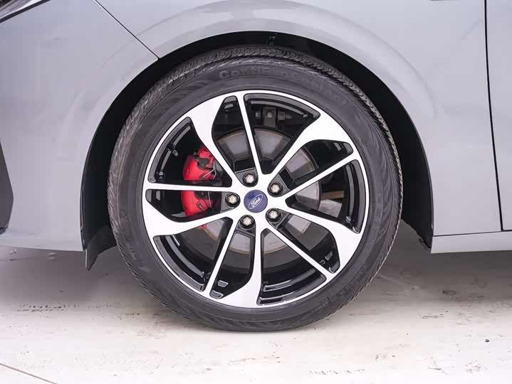 Фото 9 - Ford Mondeo