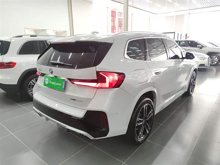 Фото 7 - BMW X1