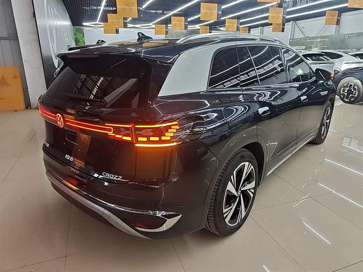Фото 7 - Volkswagen ID.6 Crozz