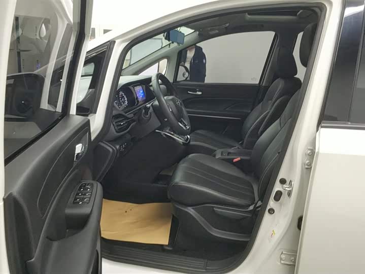 Фото 9 - GAC Trumpchi M6