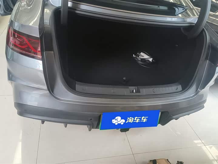 Фото 4 - BYD Qin L