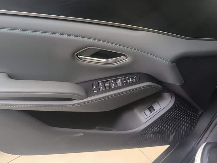 Фото 7 - BYD Qin L