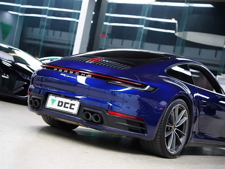 Фото 6 - Porsche 911