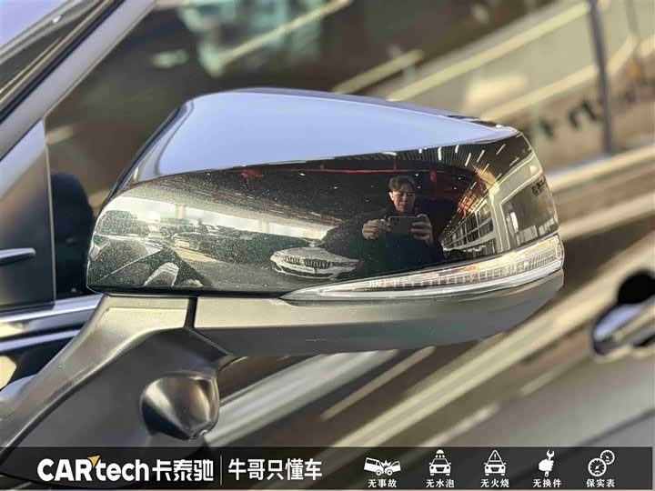 Фото 9 - Toyota Highlander