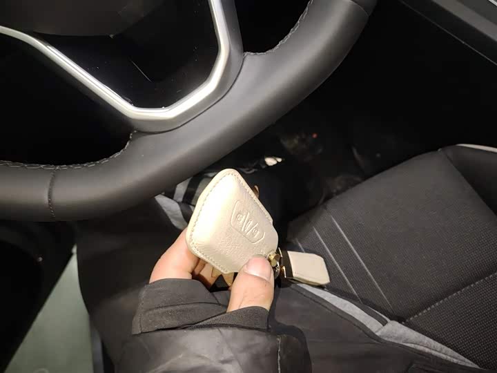 Фото 9 - Volkswagen Golf