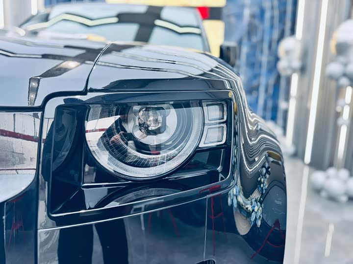 Фото 4 - Land Rover Defender