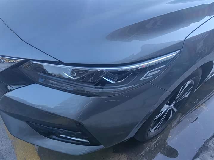 Фото 5 - Nissan Sylphy