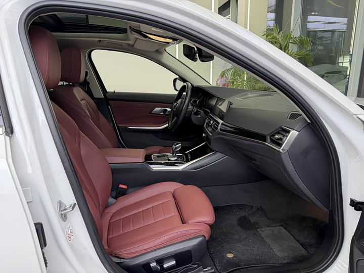 Фото 6 - BMW 3 Series