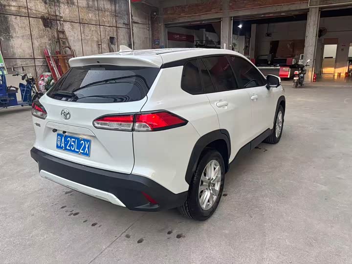 Фото 3 - Toyota Corolla Cross