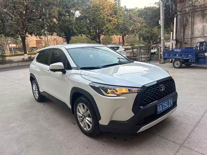 Фото 6 - Toyota Corolla Cross