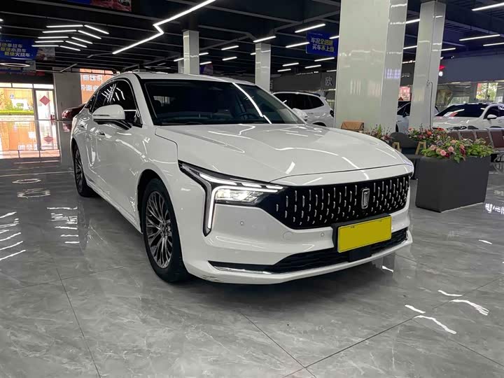 Фото 3 - Bestune B70