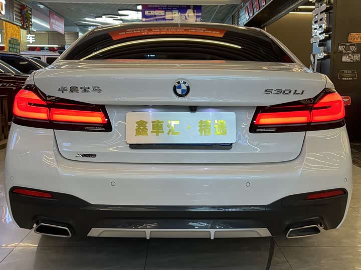 Фото 4 - BMW 5 Series