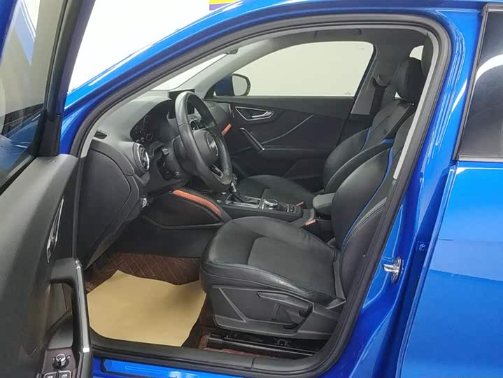 Фото 9 - Audi Q2L e-tron