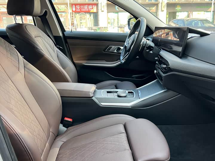 Фото 7 - BMW 3 Series