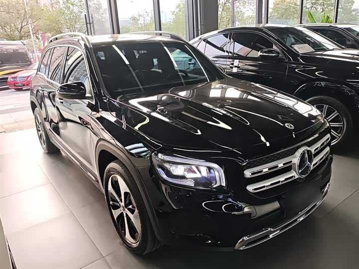 Фото 4 - Mercedes-Benz GLB-Class