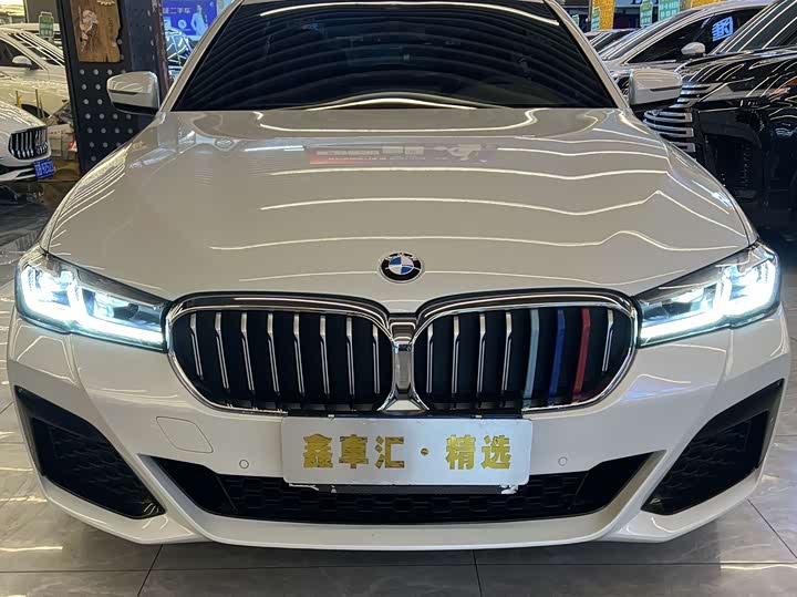 Фото 2 - BMW 5 Series