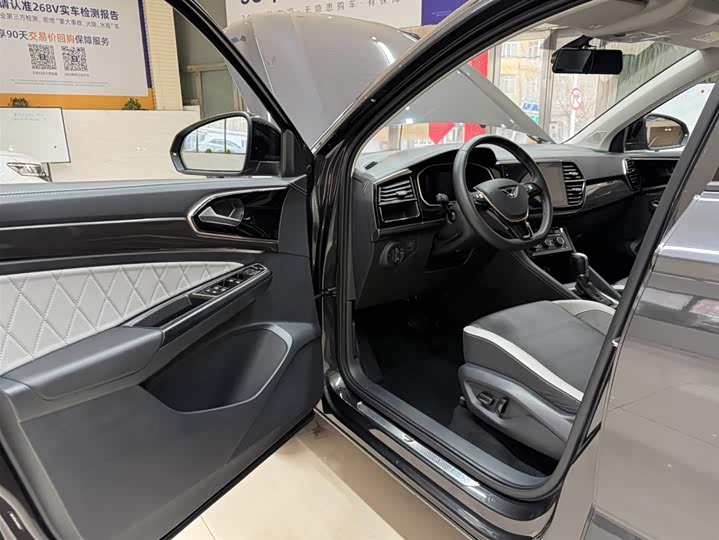 Фото 8 - Jetta VS7