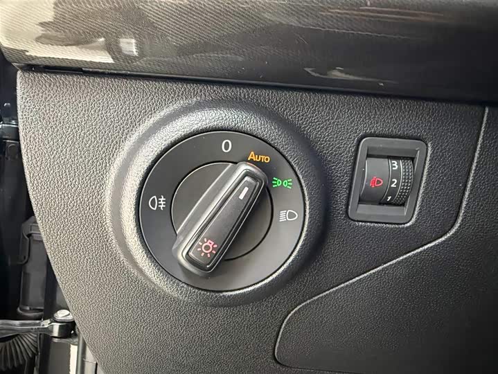 Фото 9 - Jetta VS7