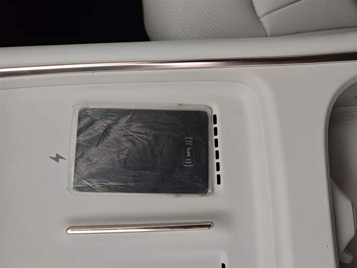 Фото 9 - XPeng F57