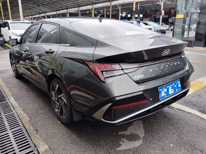 Фото 5 - Hyundai Elantra N line