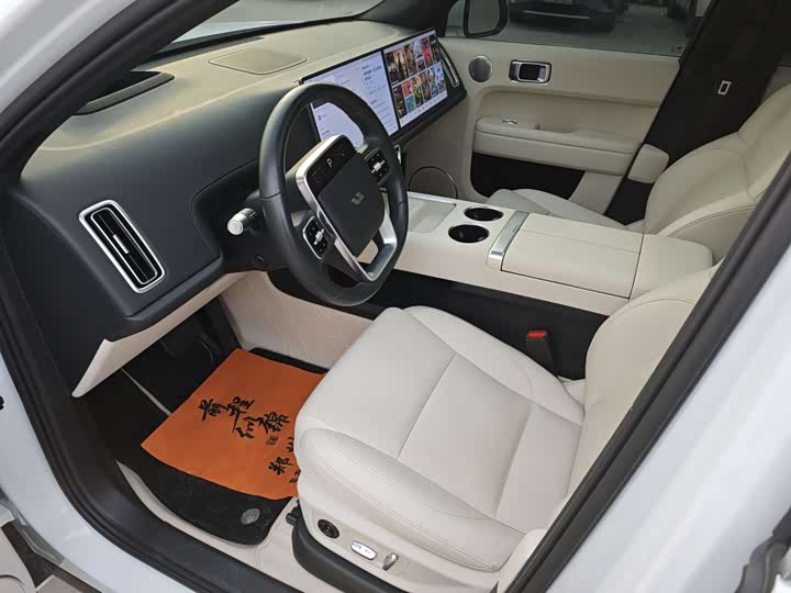 Фото 7 - LiXiang L6