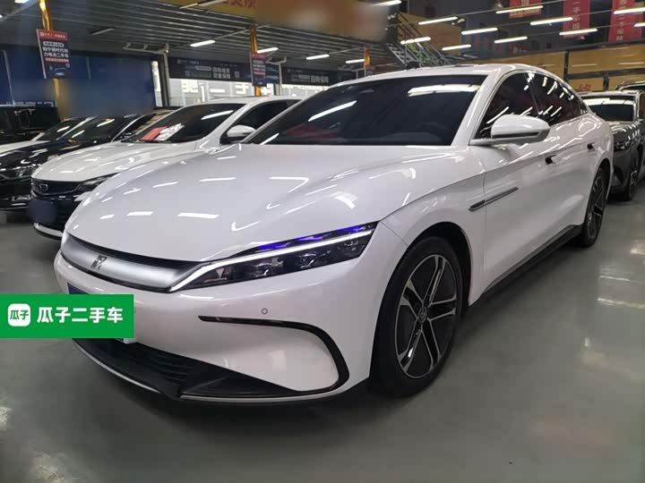 Фото 2 - BYD Han