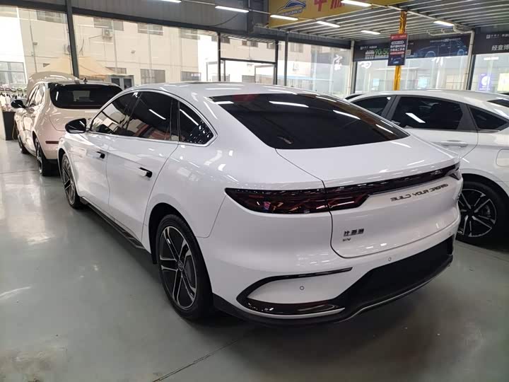 Фото 5 - BYD Han