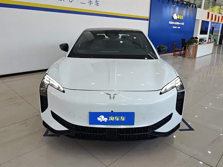 Фото 2 - Hongqi EH7