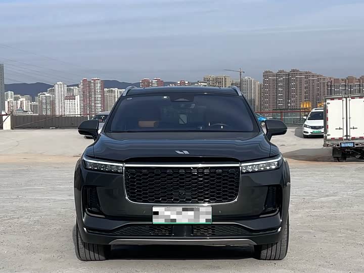 Фото 2 - LiXiang One