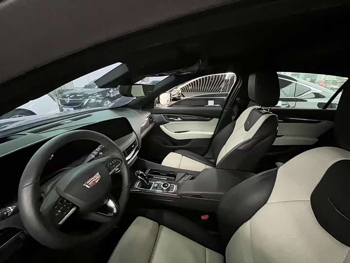 Фото 3 - Cadillac CT5